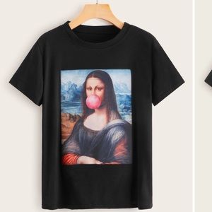Cropped Mona Lisa bubble gum shirt NWOT